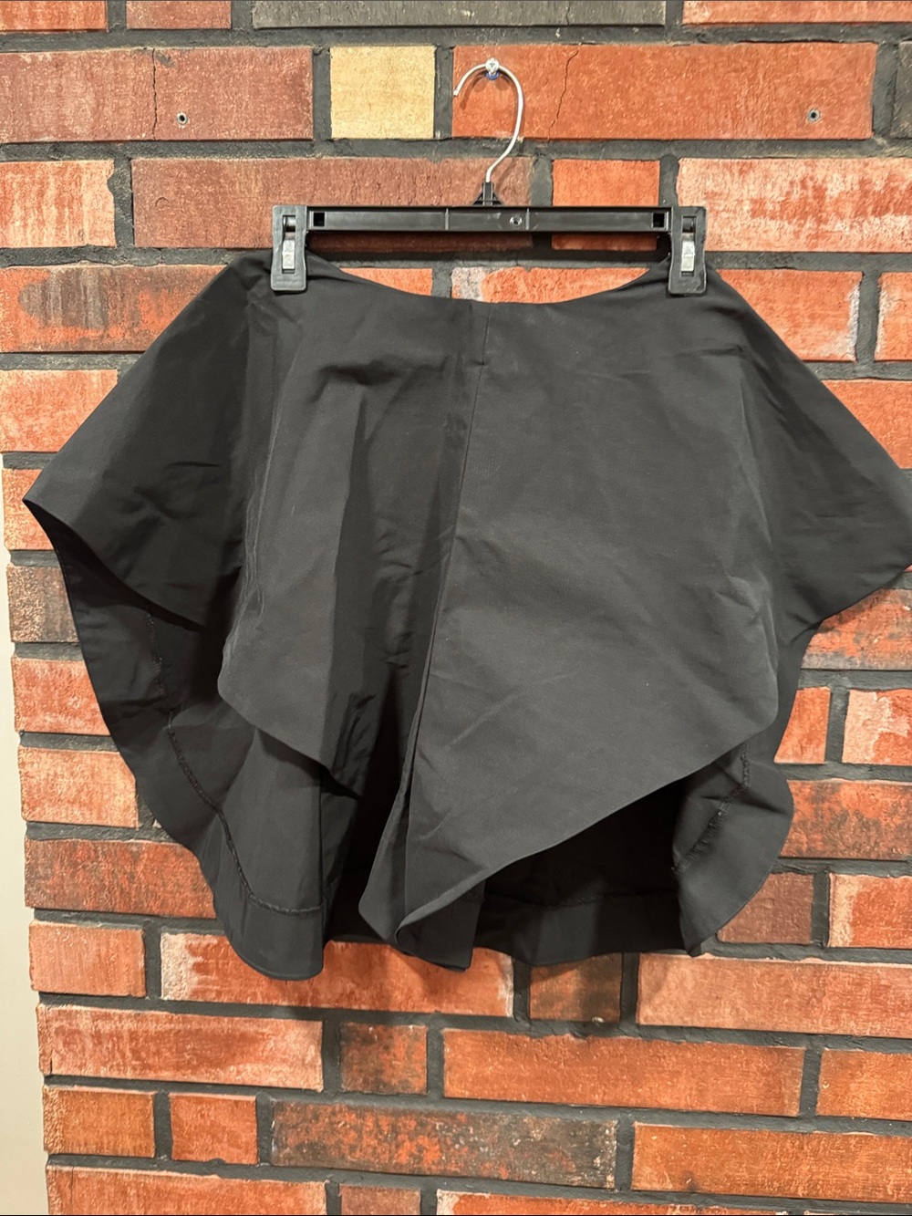 Contanza Black Asymmetrical short